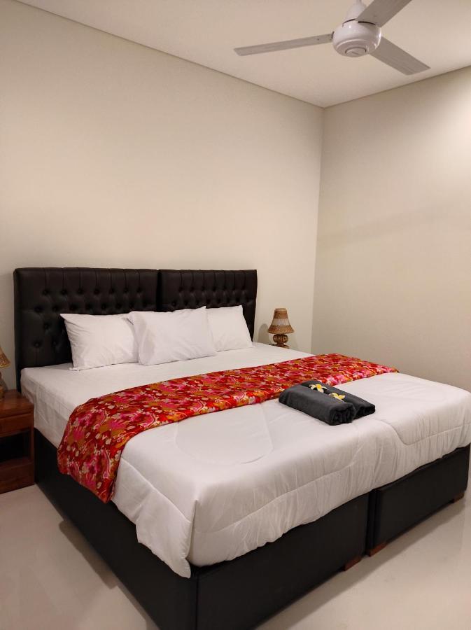 Hotel Kubu Di-Kayla'S Sanur Esterno foto