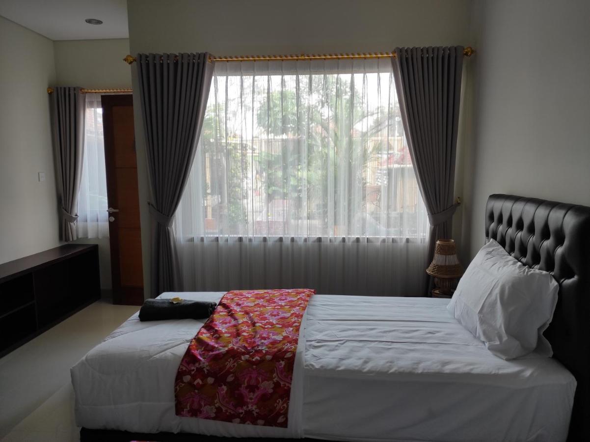Hotel Kubu Di-Kayla'S Sanur Esterno foto