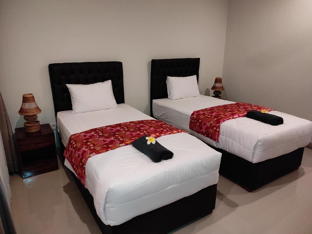 Hotel Kubu Di-Kayla'S Sanur Esterno foto