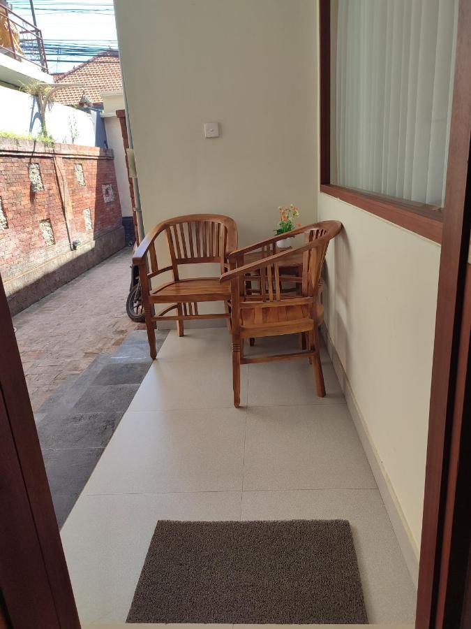 Hotel Kubu Di-Kayla'S Sanur Esterno foto