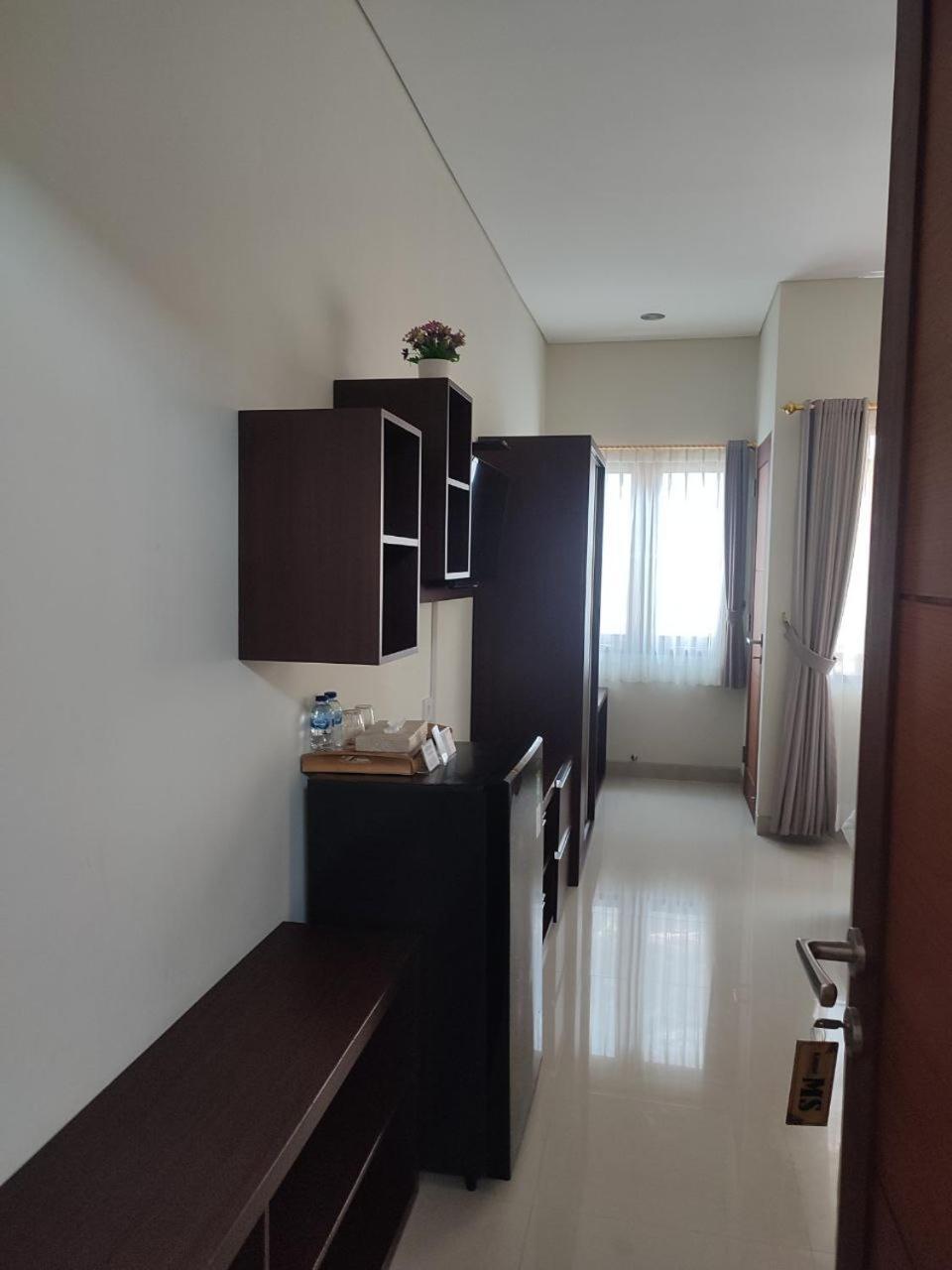 Hotel Kubu Di-Kayla'S Sanur Esterno foto