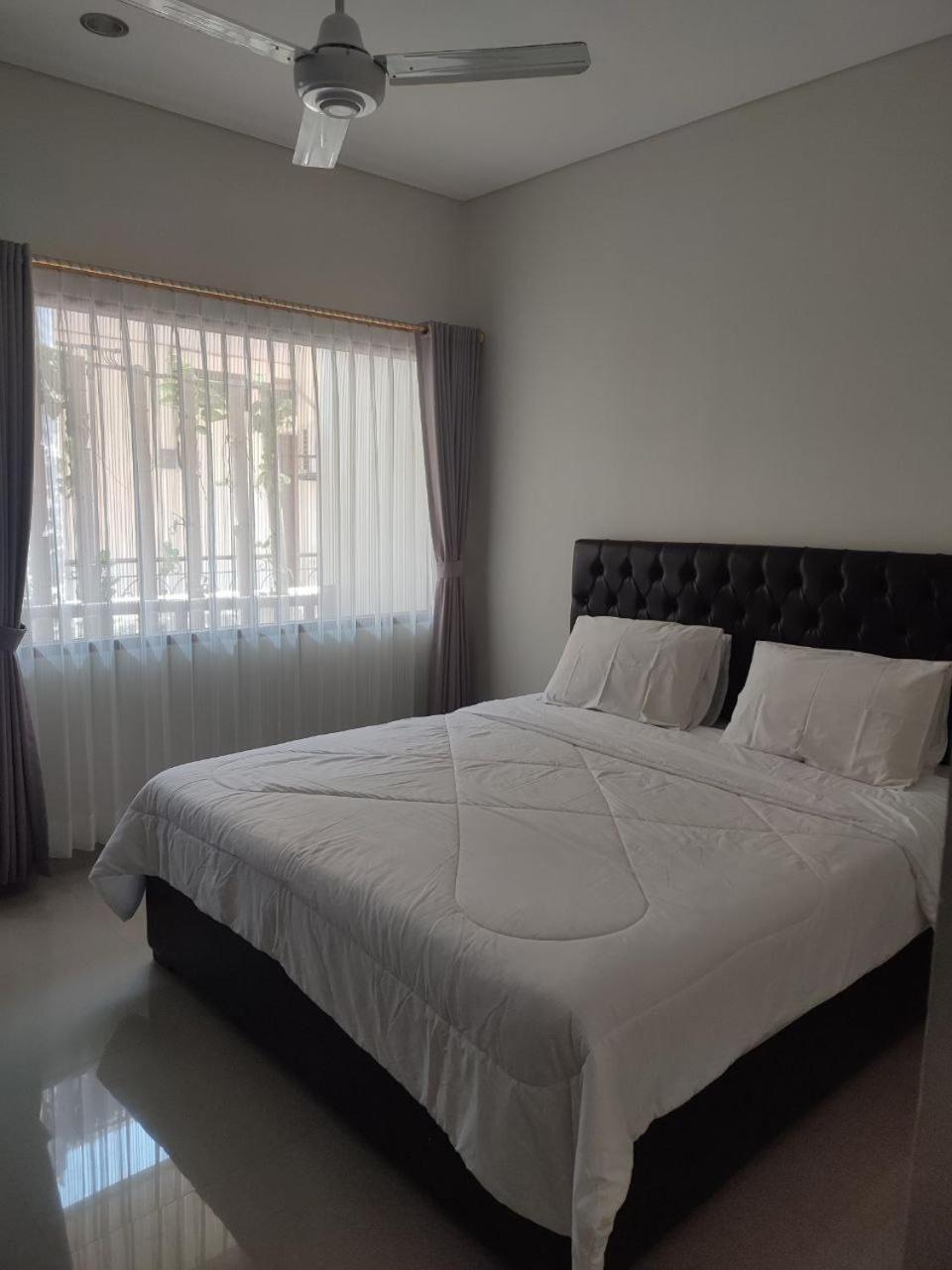 Hotel Kubu Di-Kayla'S Sanur Esterno foto