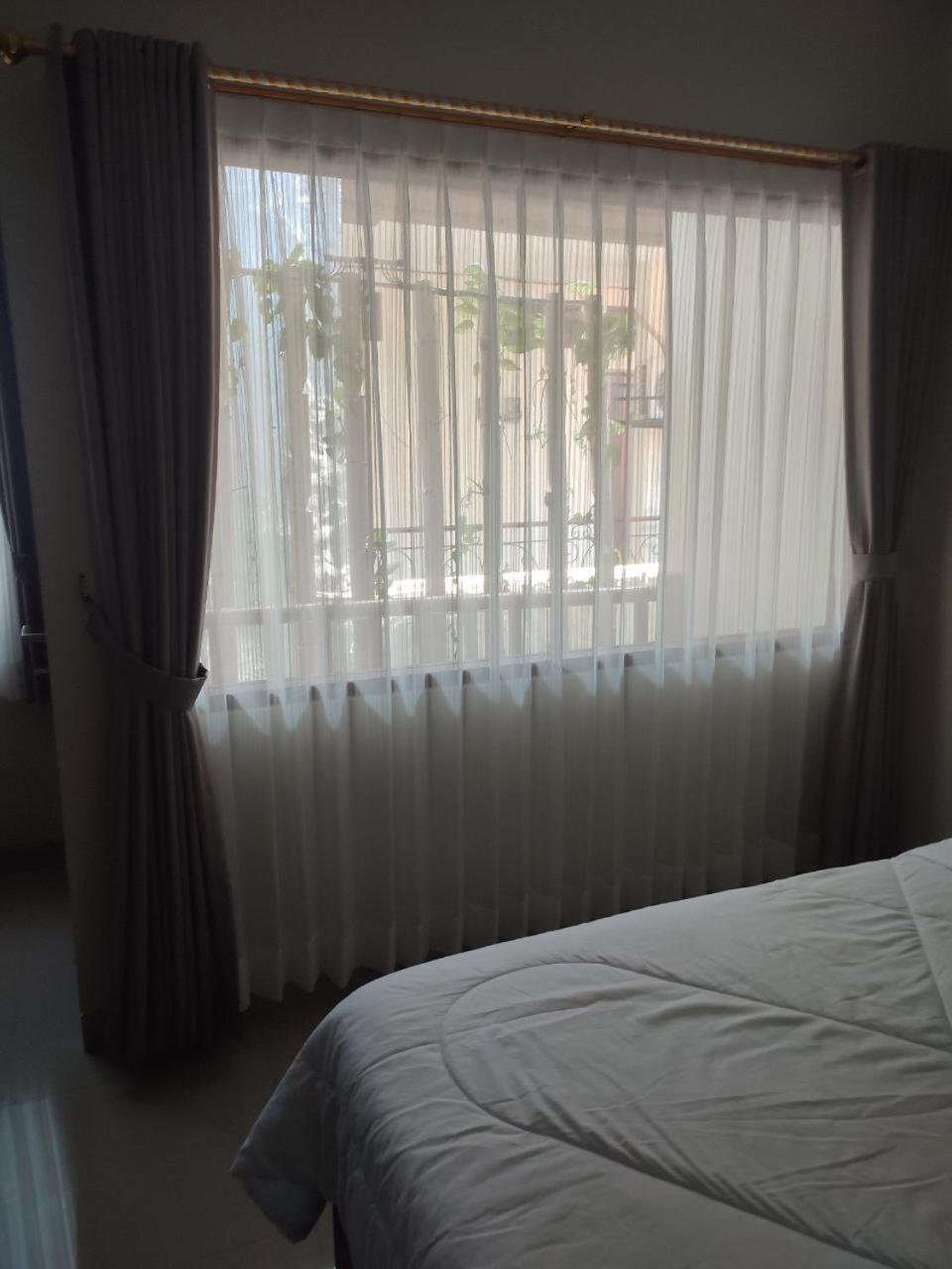 Hotel Kubu Di-Kayla'S Sanur Esterno foto