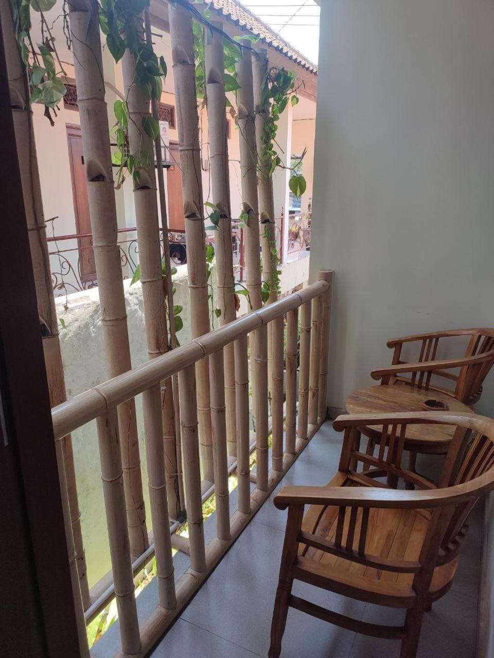 Hotel Kubu Di-Kayla'S Sanur Esterno foto