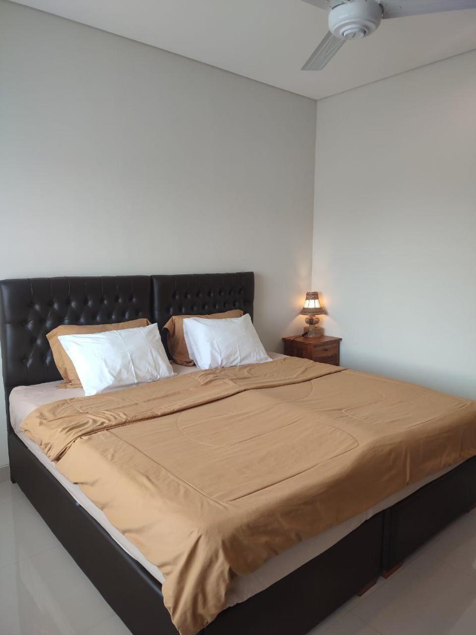 Hotel Kubu Di-Kayla'S Sanur Esterno foto