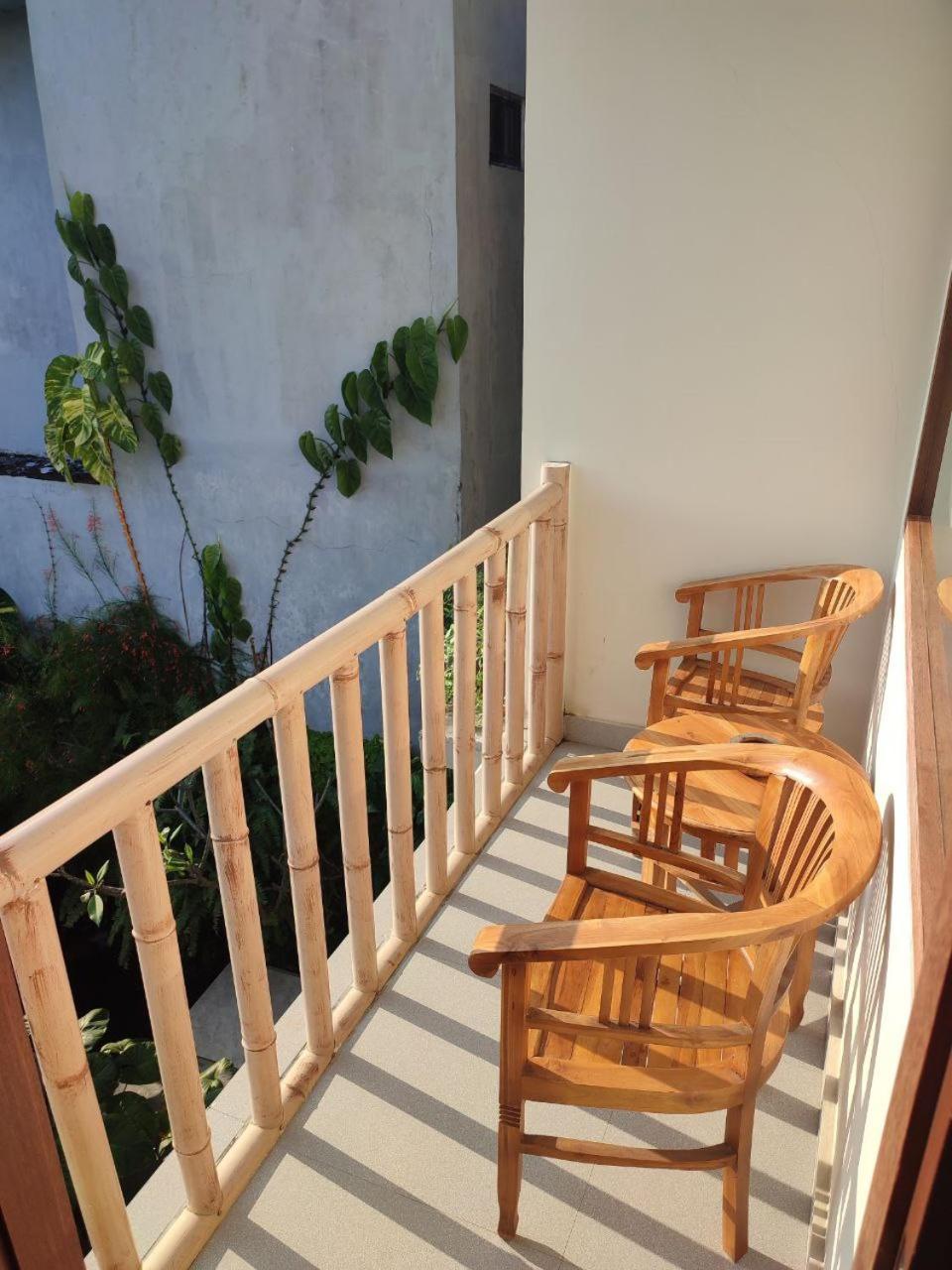 Hotel Kubu Di-Kayla'S Sanur Esterno foto