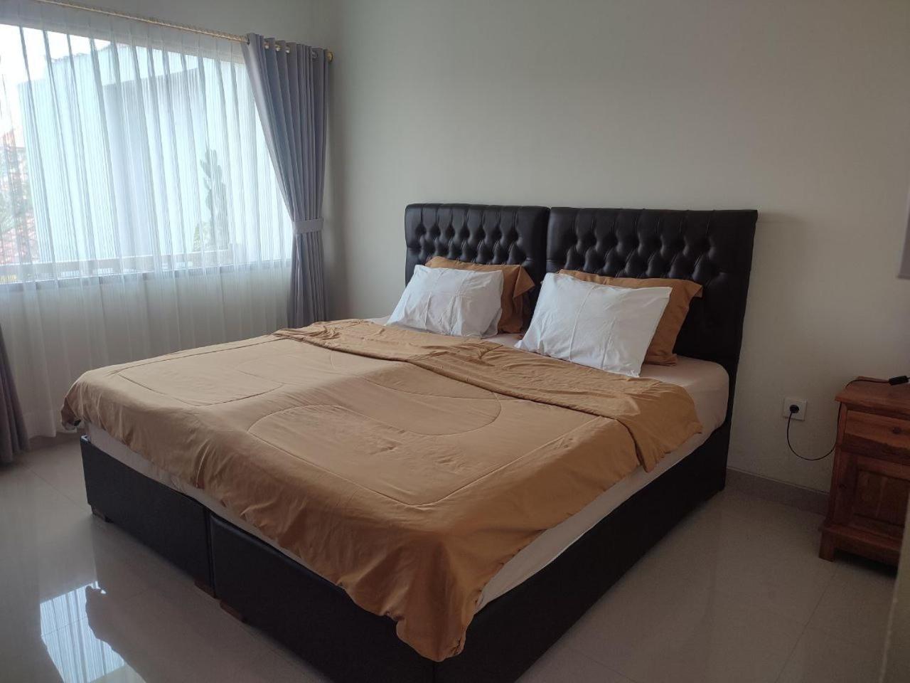 Hotel Kubu Di-Kayla'S Sanur Esterno foto