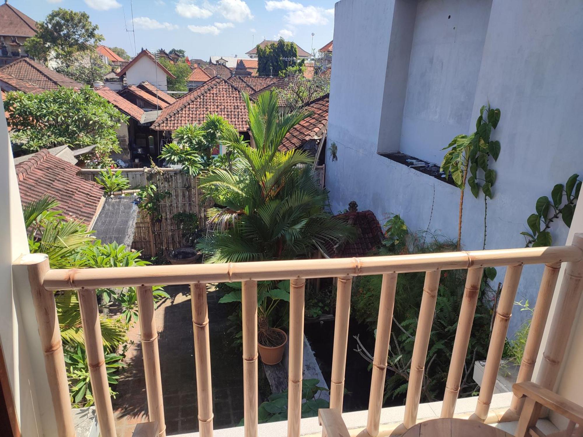 Hotel Kubu Di-Kayla'S Sanur Esterno foto